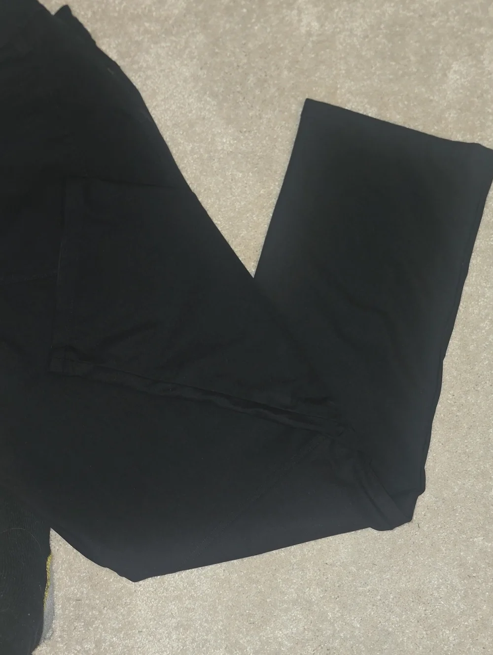WORN ONCE MENS Buiness Casual LULULEMON PANTS Like New Size 38 Inseam 34